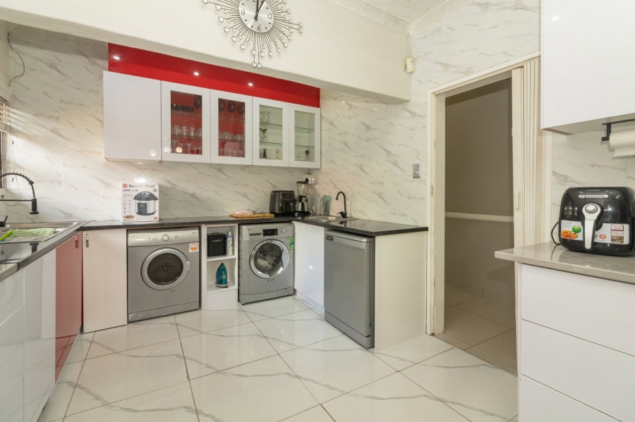 4 Bedroom Property for Sale in West Park Free State